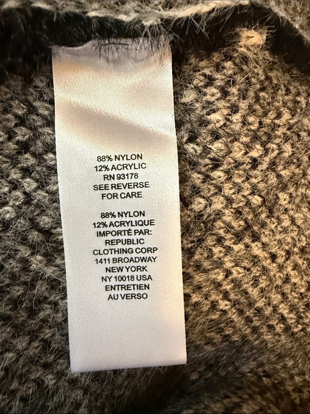 TRUTH by Republic Sweater S - Picture 4 of 4